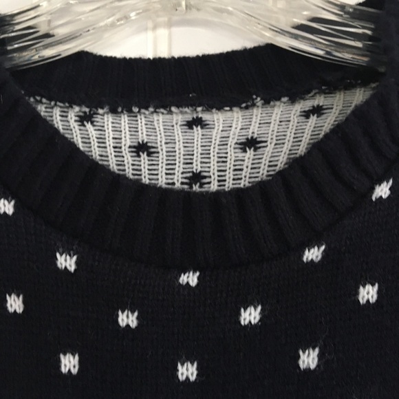 Reindeer holiday sweater - Picture 4 of 7